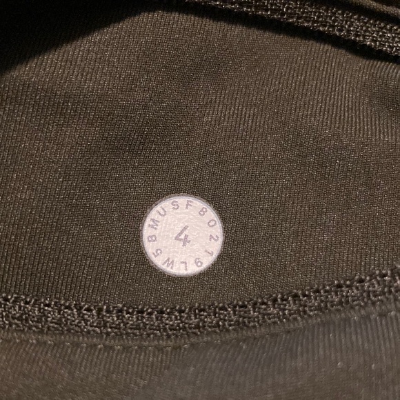 Lululemon Speed Up Tight Full-On Luxtreme 28" Dark Olive Running Leggings Size 4 - Picture 8 of 13